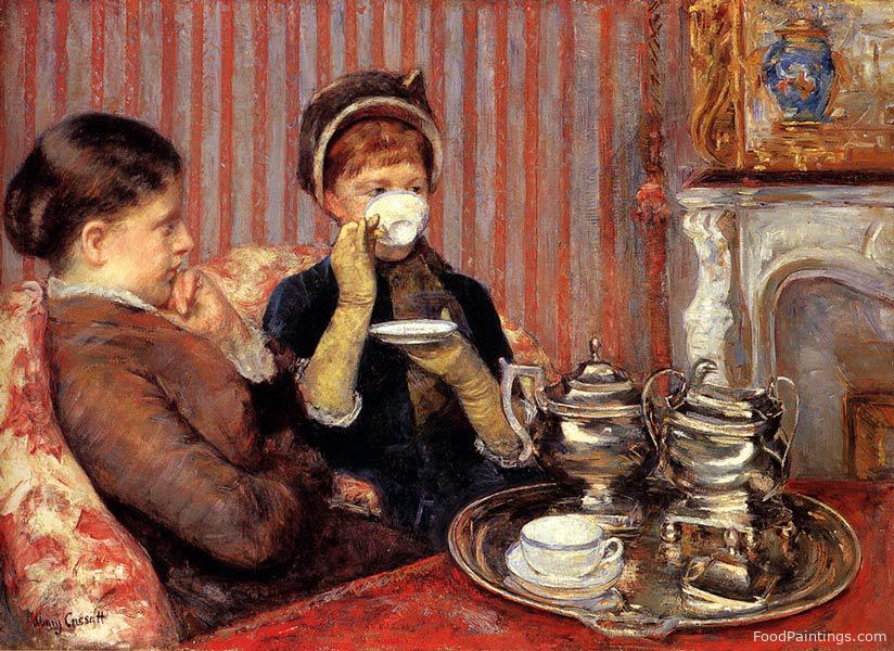 The Tea - Mary Cassatt - 1880